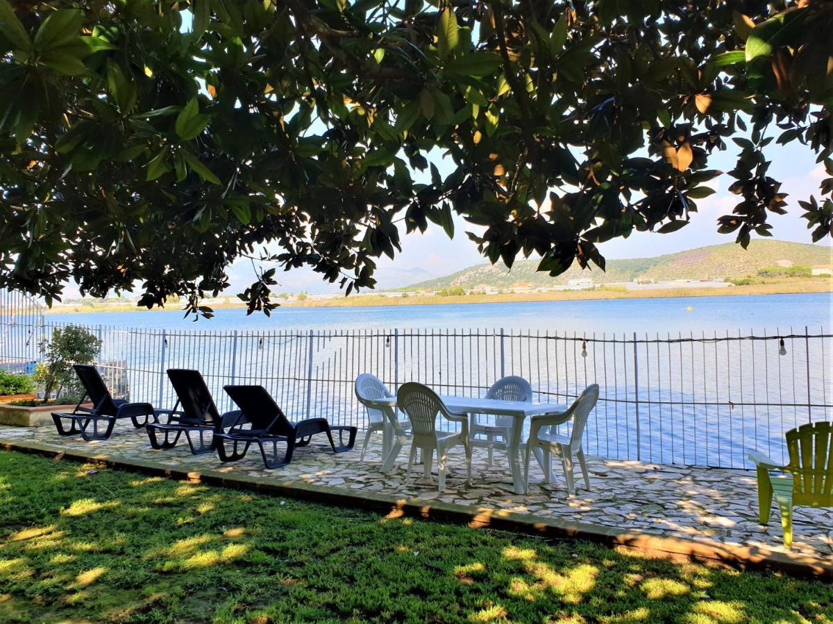 VILLA CECILIA sul LAGO fronte MARE Sperlonga Exterior foto
